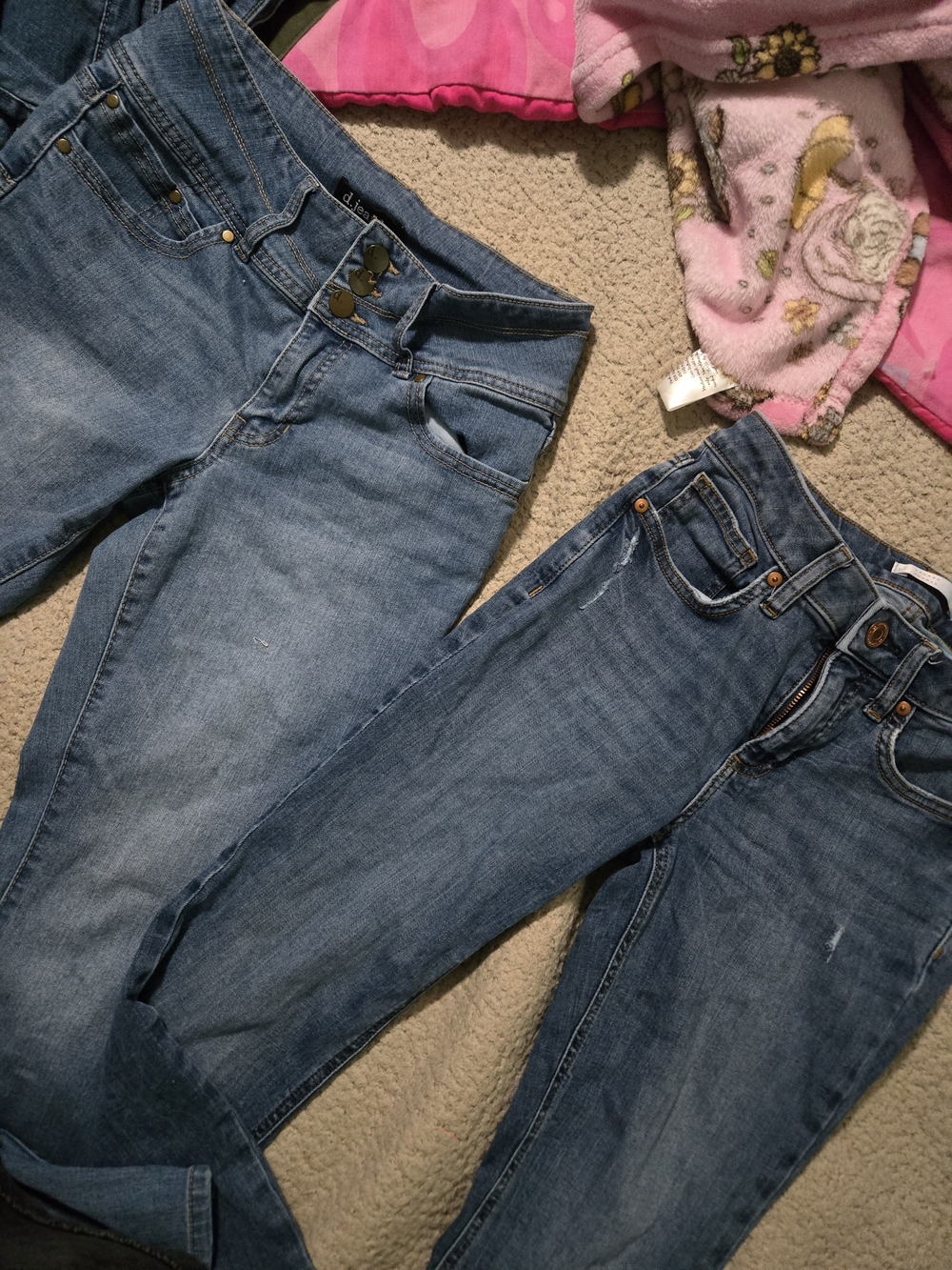 Classic Blue Women's Denim Jeans - Light Wash